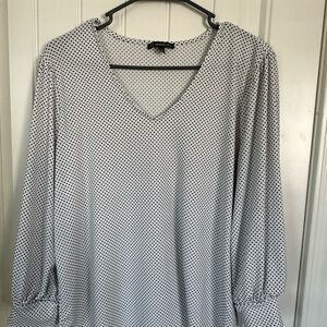 Adrianna Papell Monochrome Dotted Blouse